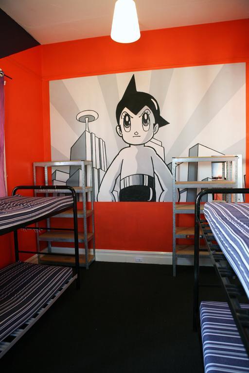 Old Fire Station Backpackers Hostel Perth Exterior photo